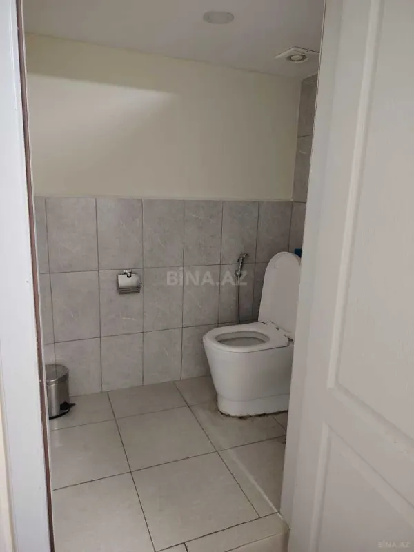 Kirayə verilir 2 otaqlı ofis 70 m²