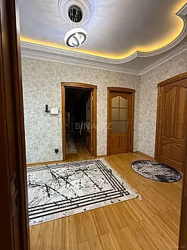 Satılır 3 otaqlı mənzil 118 m²