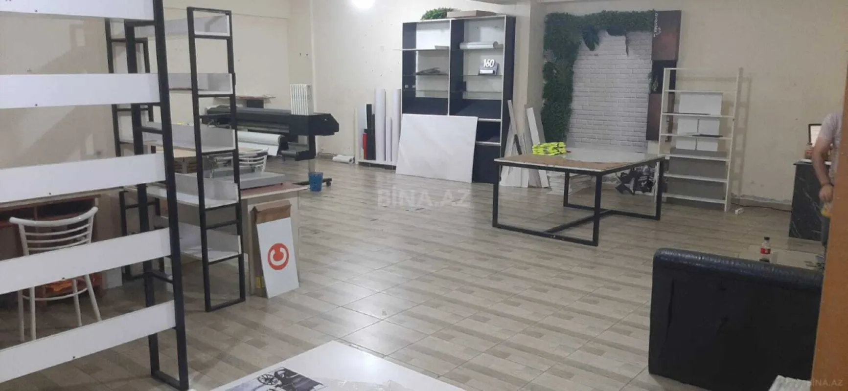 Satılır obyekt 120.4 m²