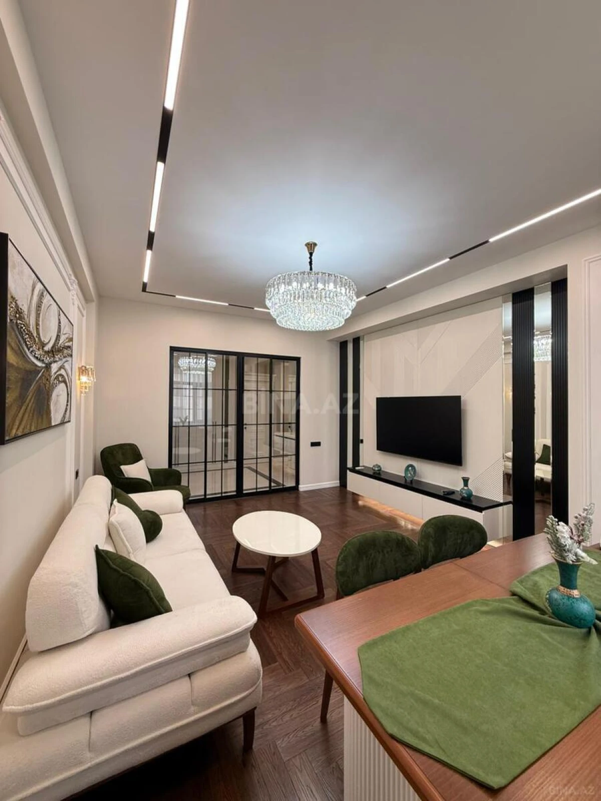 Satılır 2 otaqlı mənzil 87 m²