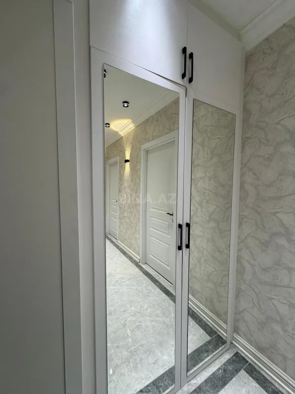 Satılır 4 otaqlı mənzil 90 m²
