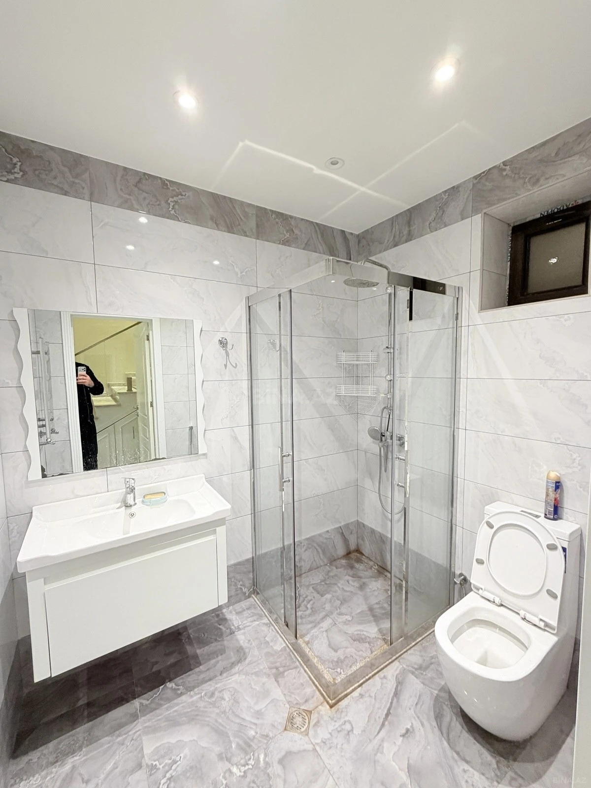 Kirayə verilir 5 otaqlı həyət evi 360 m²