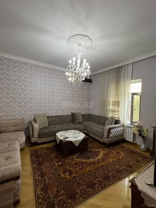 Satılır 6 otaqlı həyət evi 260 m²