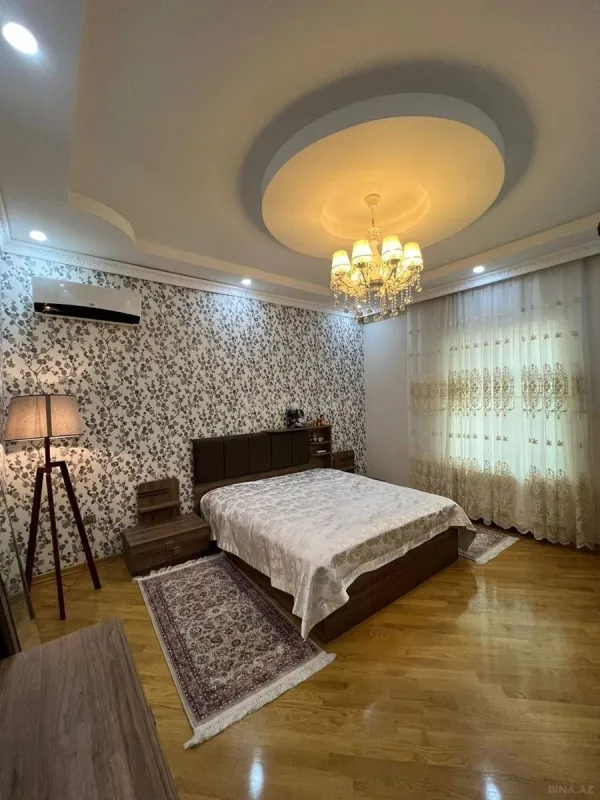 Satılır 6 otaqlı həyət evi 260 m²