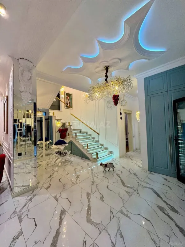 Kirayə verilir 5 otaqlı həyət evi 260 m²