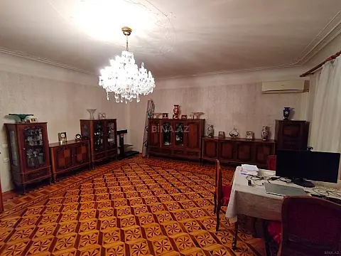 Satılır 4 otaqlı mənzil 110 m² — Bakı, Nərimanov 4 otaq 110.00 m²