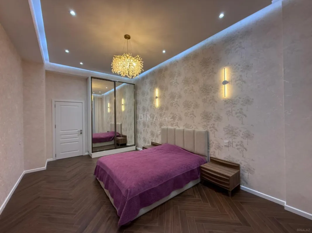 Satılır 2 otaqlı mənzil 88 m²