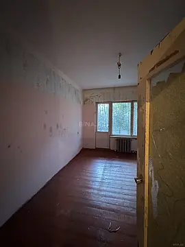 Satılır 4 otaqlı mənzil 120 m²