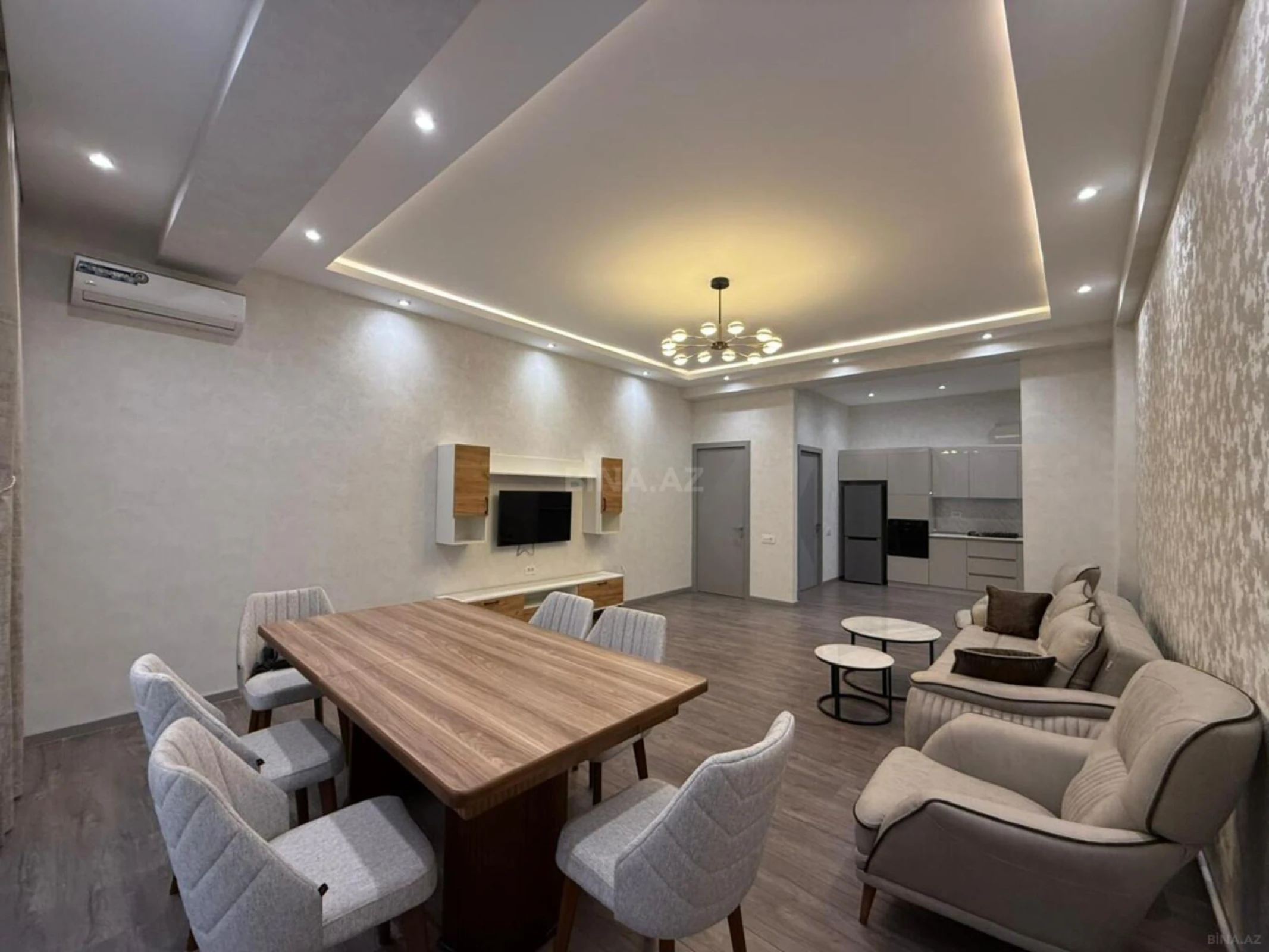 Satılır 2 otaqlı mənzil 95 m²