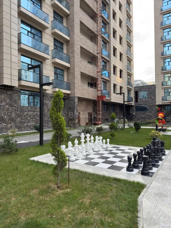 Satılır 2 otaqlı mənzil 95 m²