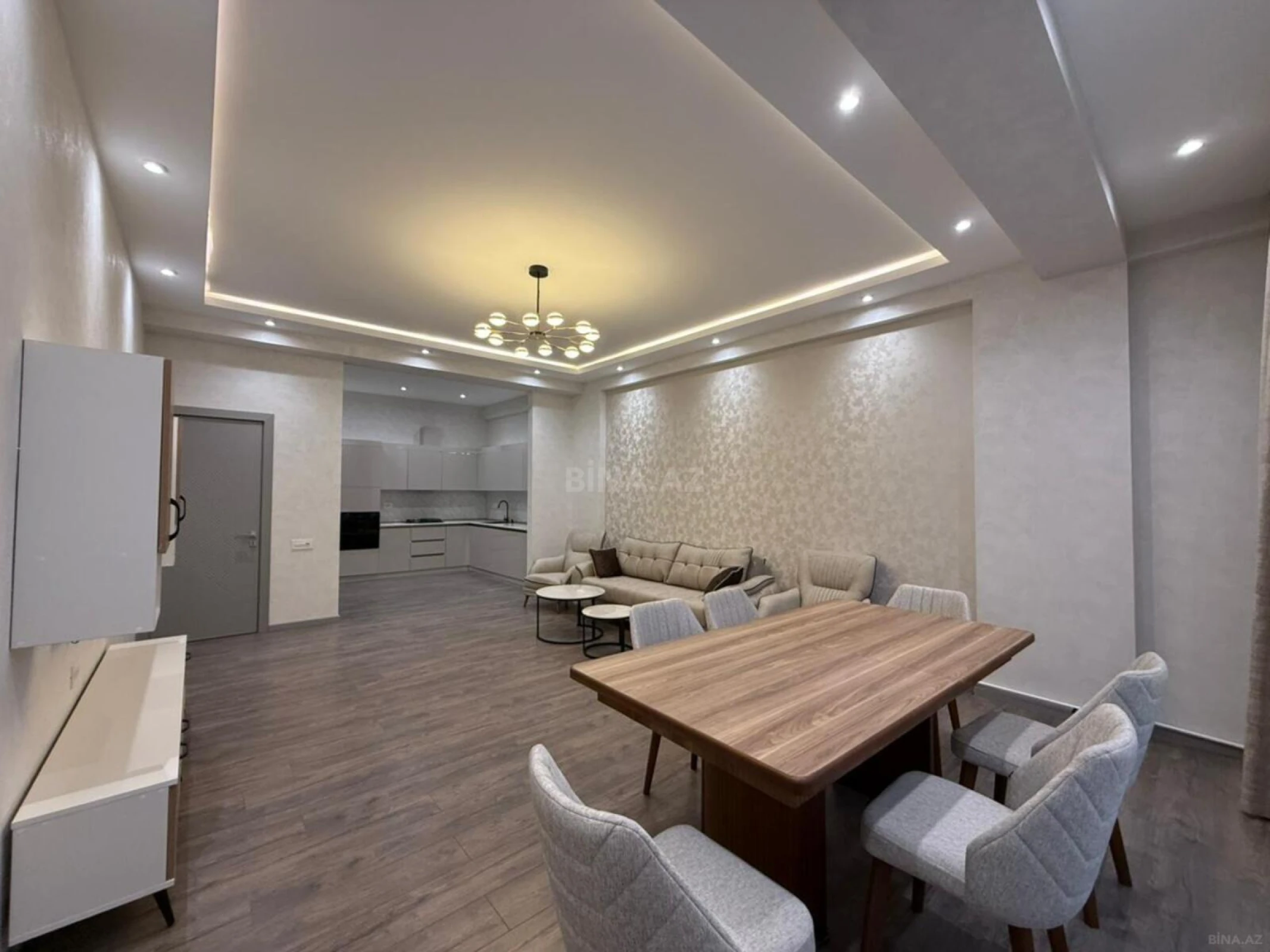 Satılır 2 otaqlı mənzil 95 m²