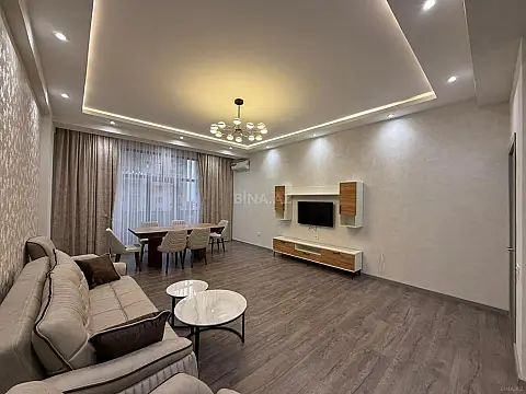 Satılır 2 otaqlı mənzil 95 m²