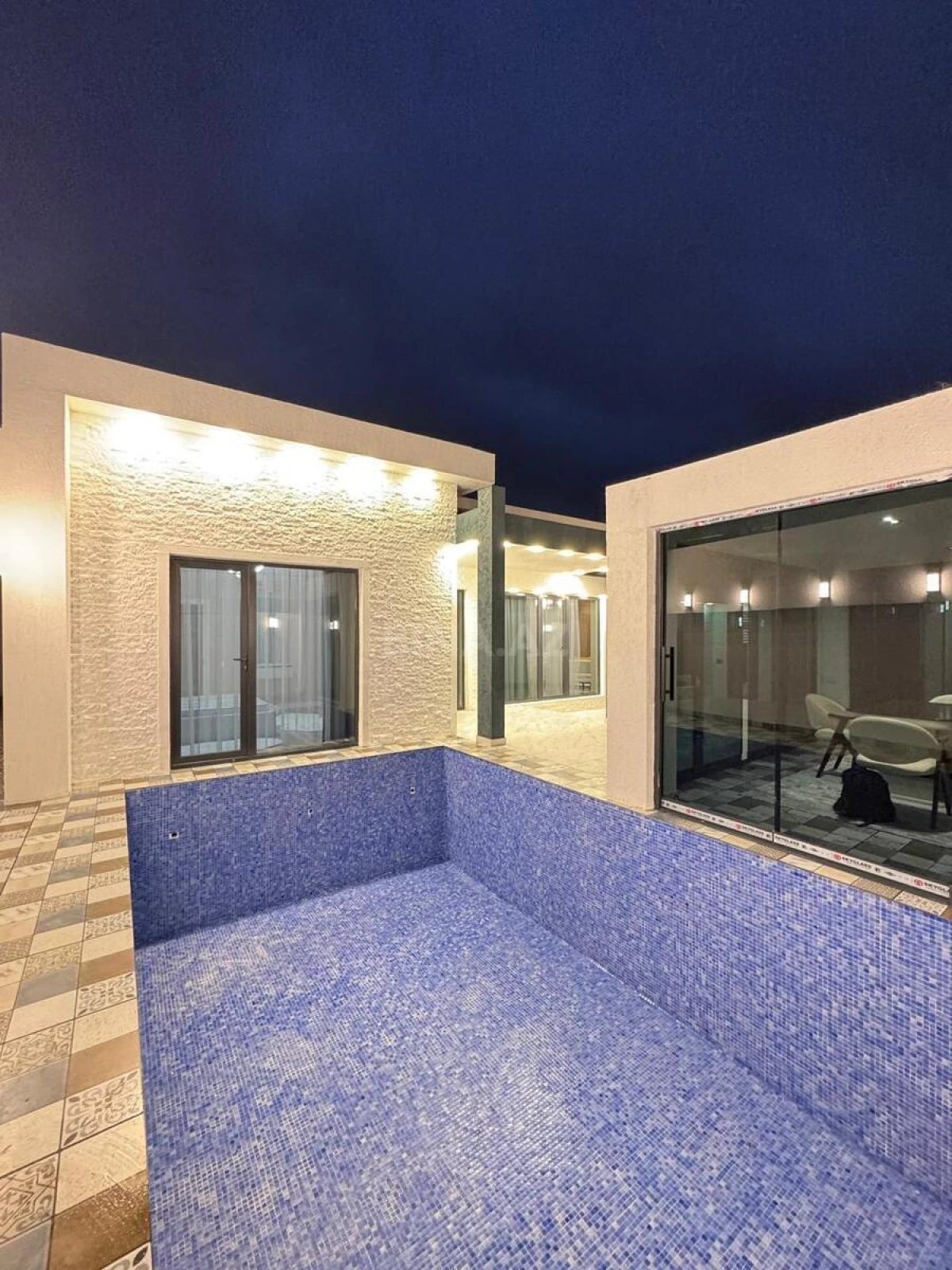 Satılır 4 otaqlı həyət evi 170 m²