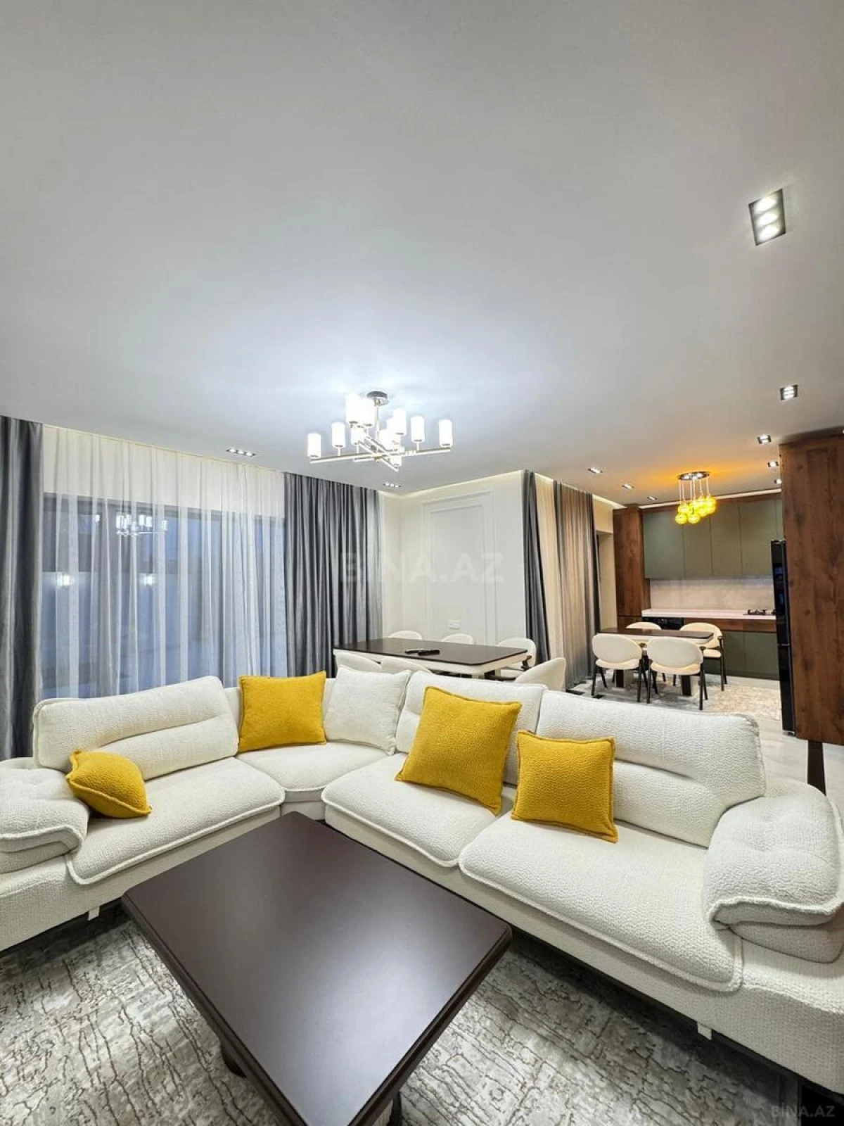 Satılır 4 otaqlı həyət evi 180 m²