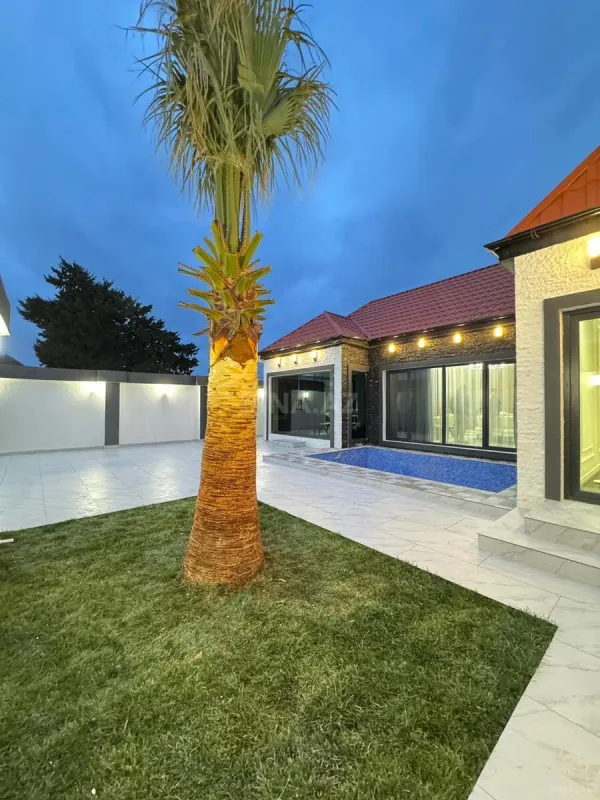 Satılır 4 otaqlı həyət evi 180 m²