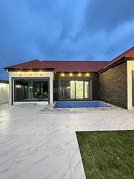 Satılır 4 otaqlı həyət evi 180 m²