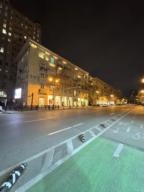 Satılır 2 otaqlı mənzil 55 m²