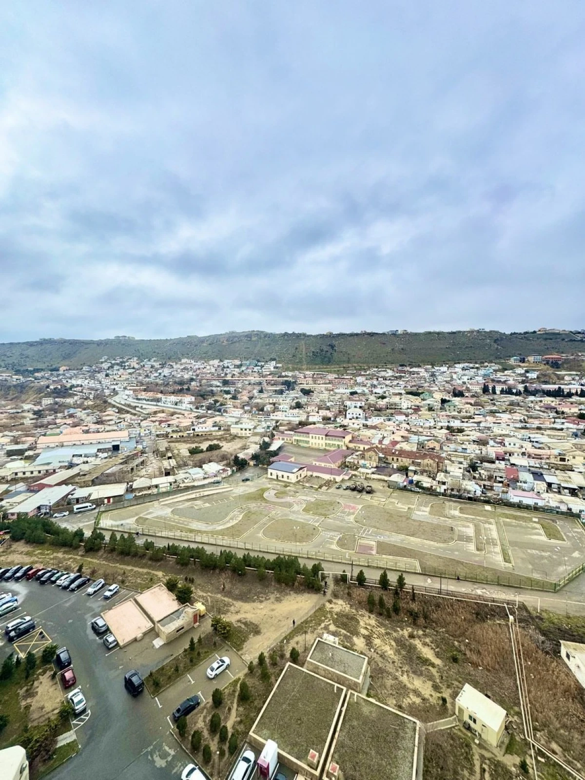 Satılır 2 otaqlı mənzil 65 m²