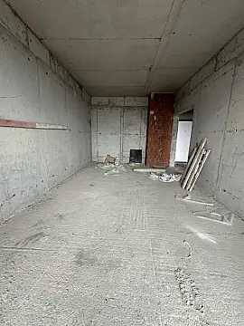 Satılır 2 otaqlı mənzil 91 m²