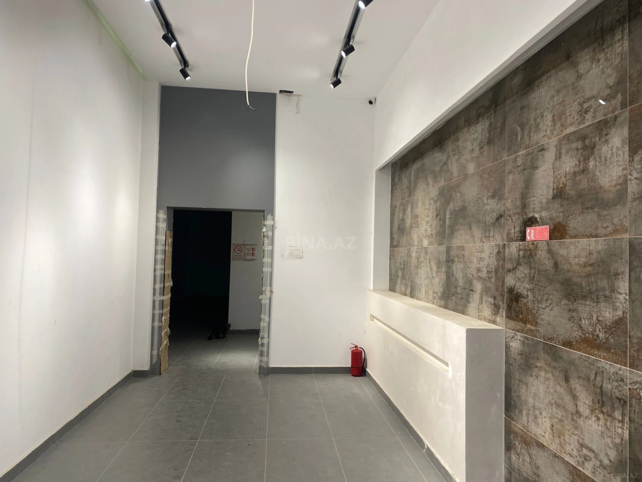 Satılır 2 otaqlı mənzil 91 m²