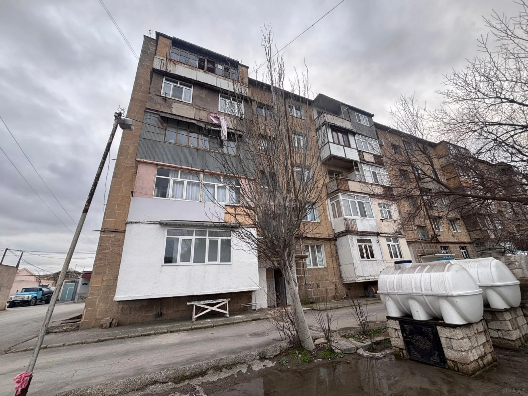 Satılır 3 otaqlı mənzil 78 m²