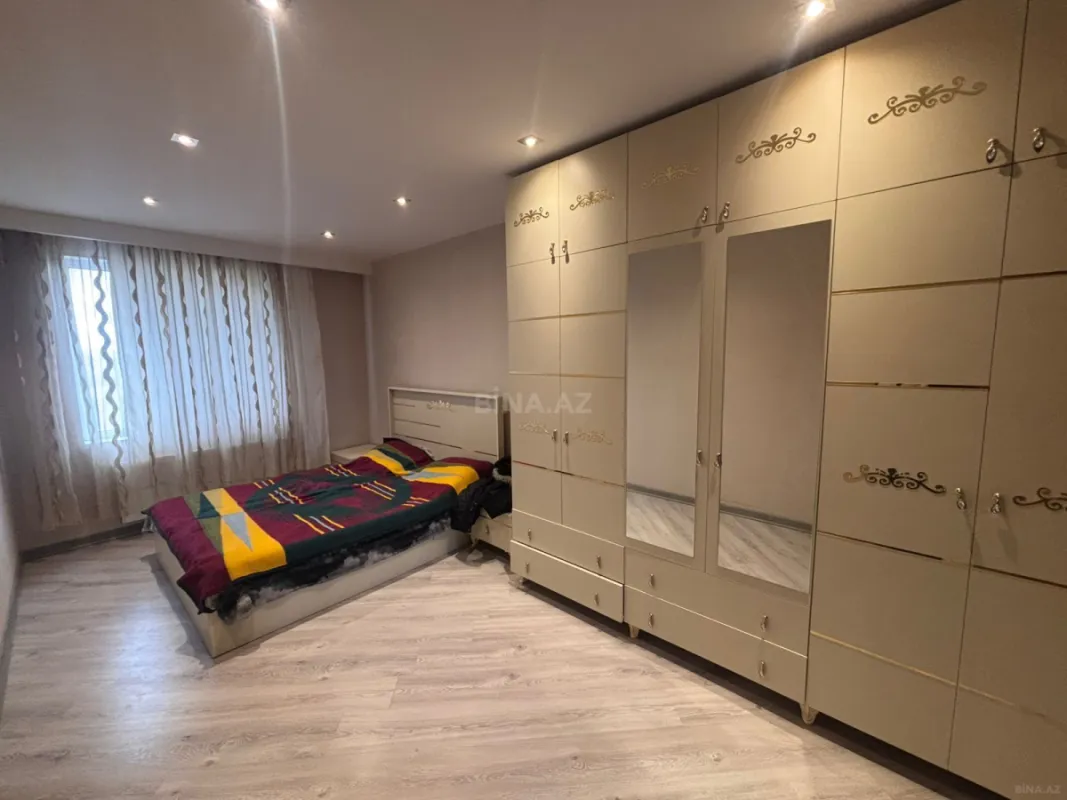 Satılır 3 otaqlı mənzil 78 m²