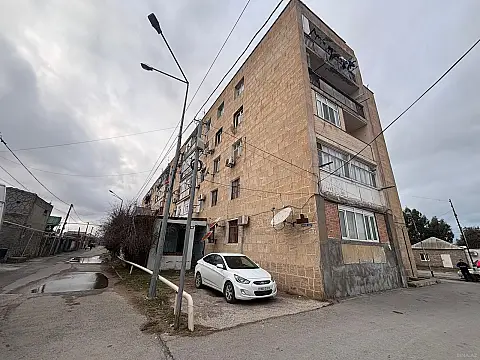 Satılır 3 otaqlı mənzil 78 m²