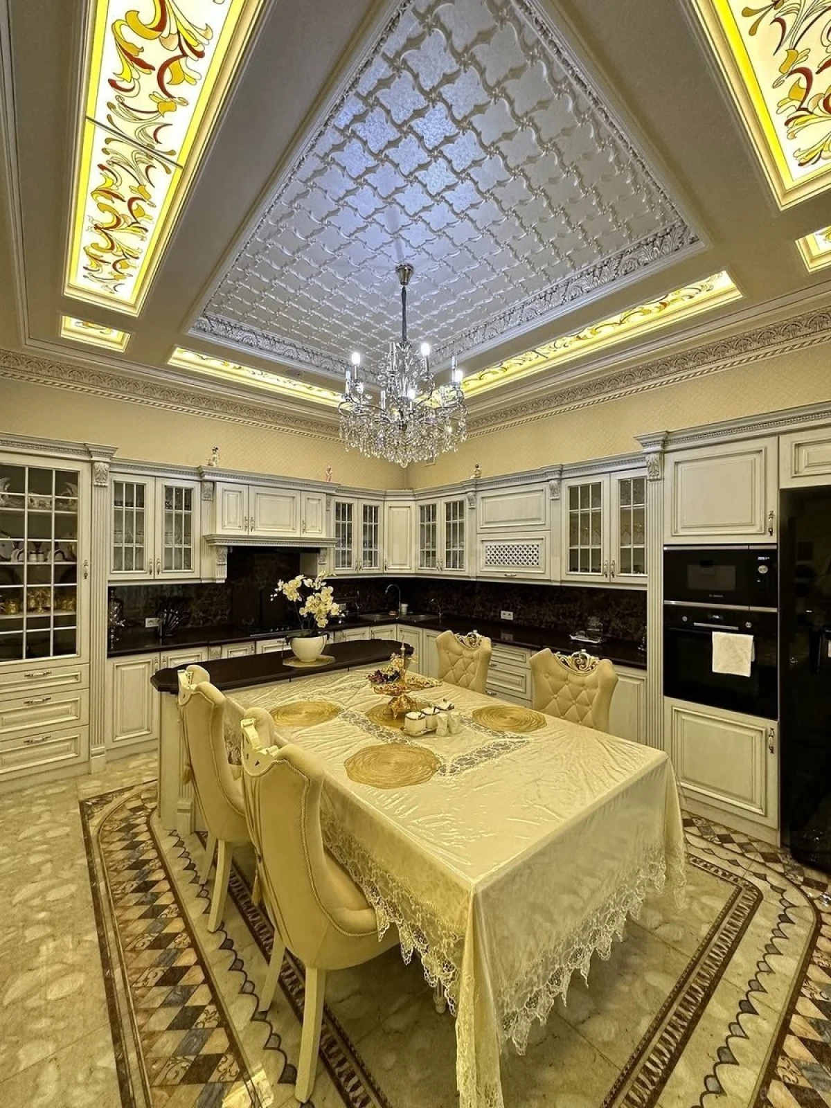 Kirayə verilir 5 otaqlı həyət evi 240 m²