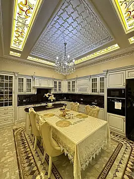 Kirayə verilir 5 otaqlı həyət evi 240 m²