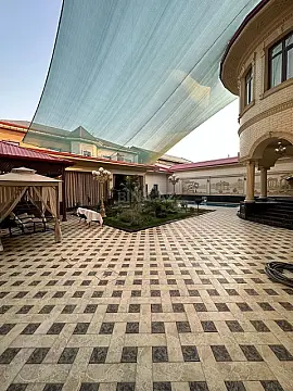 Kirayə verilir 5 otaqlı həyət evi 240 m²