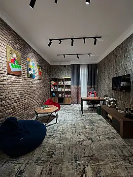 Kirayə verilir 5 otaqlı həyət evi 450 m²