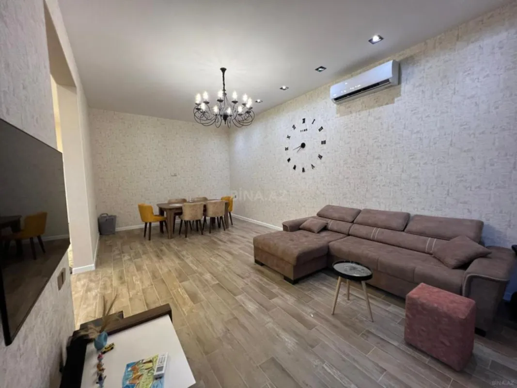 Kirayə verilir 4 otaqlı həyət evi 250 m²