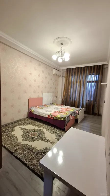Satılır 2 otaqlı mənzil 62 m²