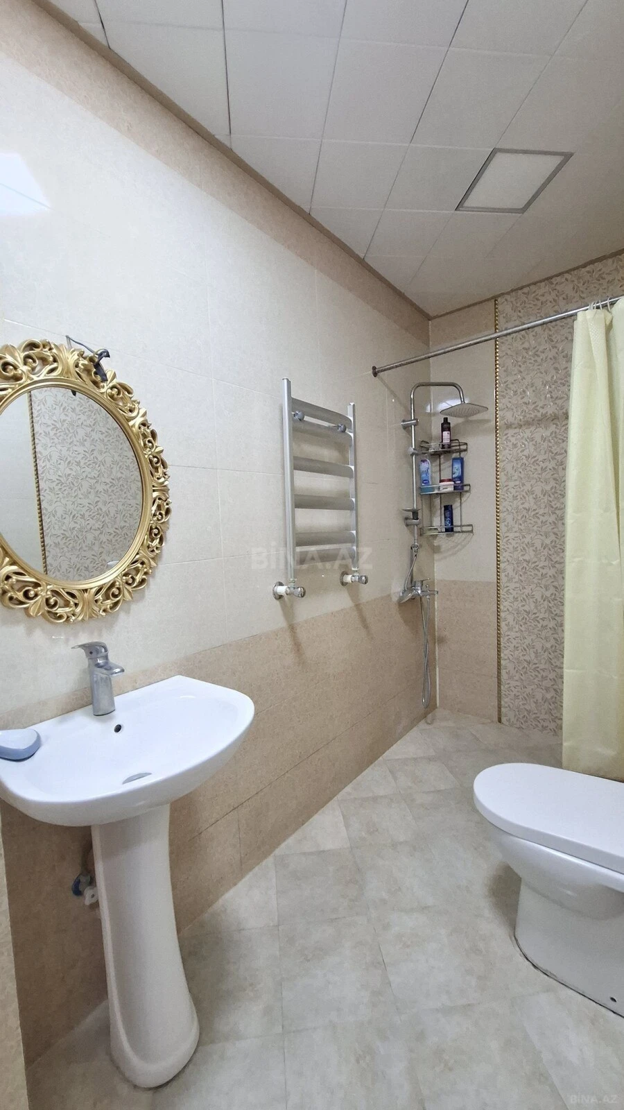 Satılır 2 otaqlı mənzil 62 m²