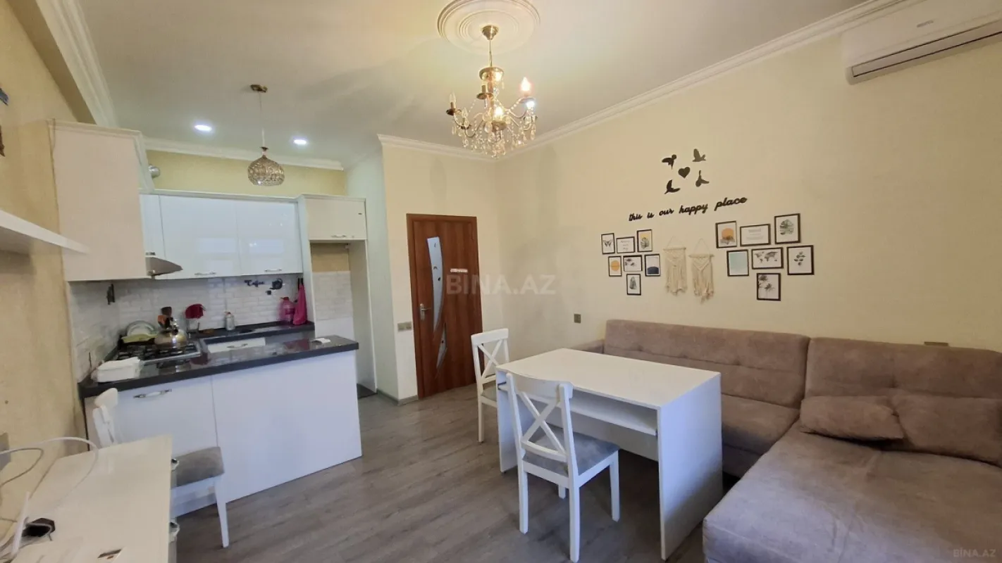 Satılır 2 otaqlı mənzil 62 m²