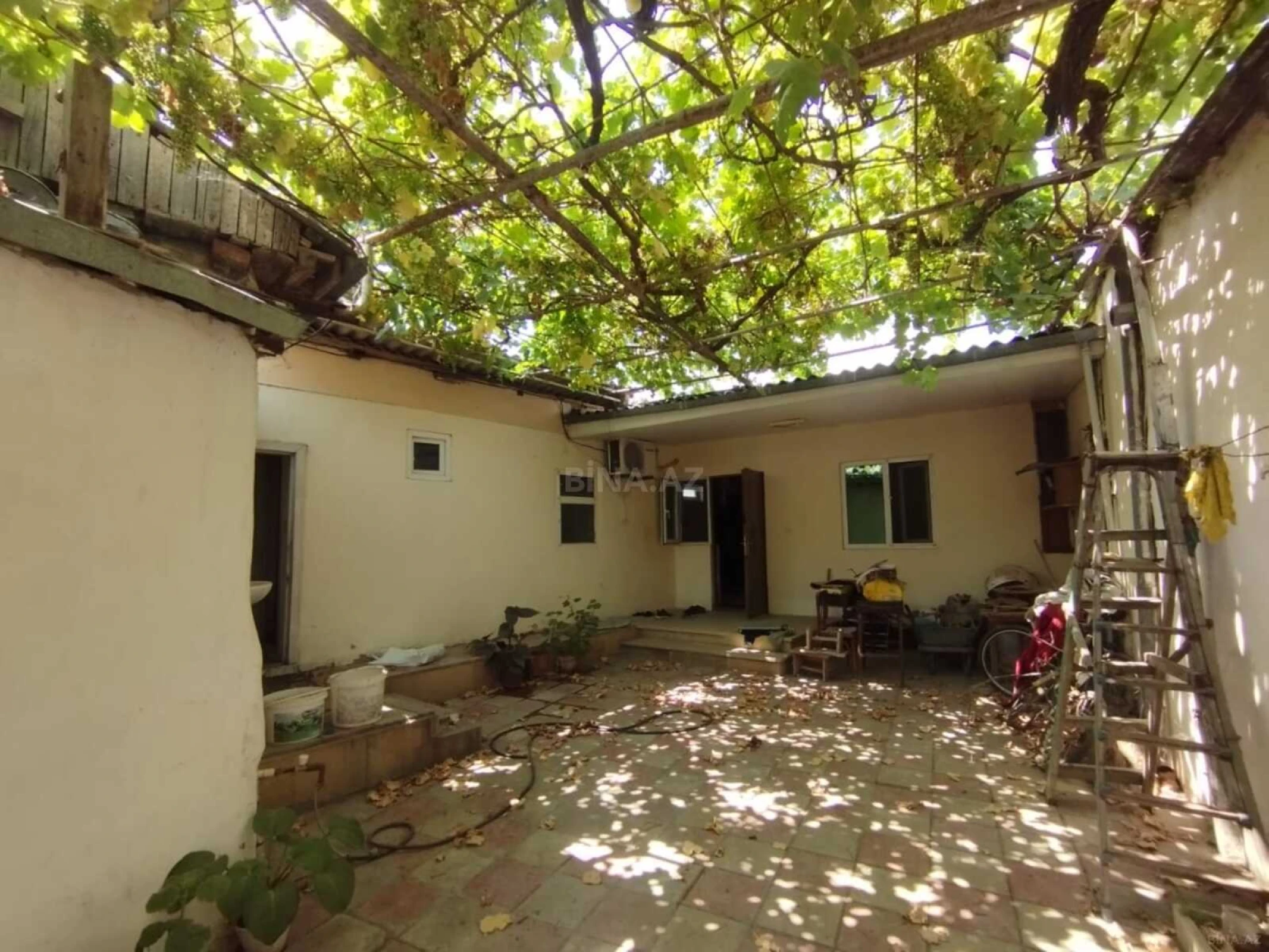 Satılır 3 otaqlı həyət evi 70 m²
