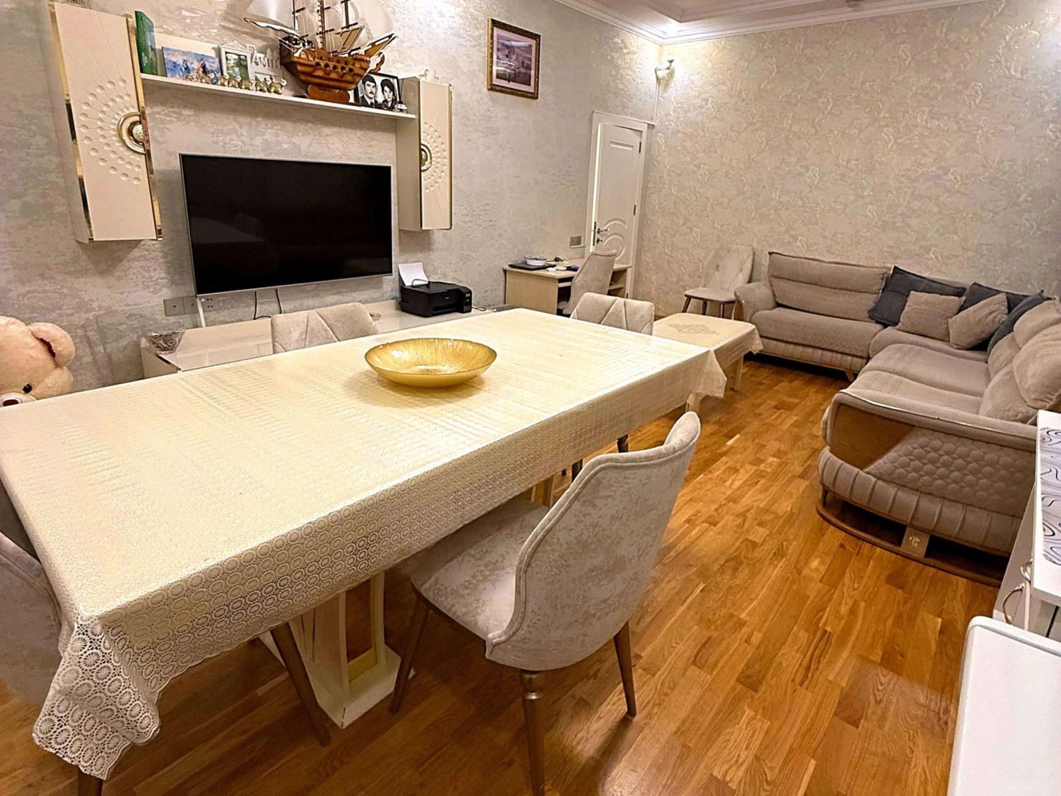 Satılır 3 otaqlı mənzil 110 m²