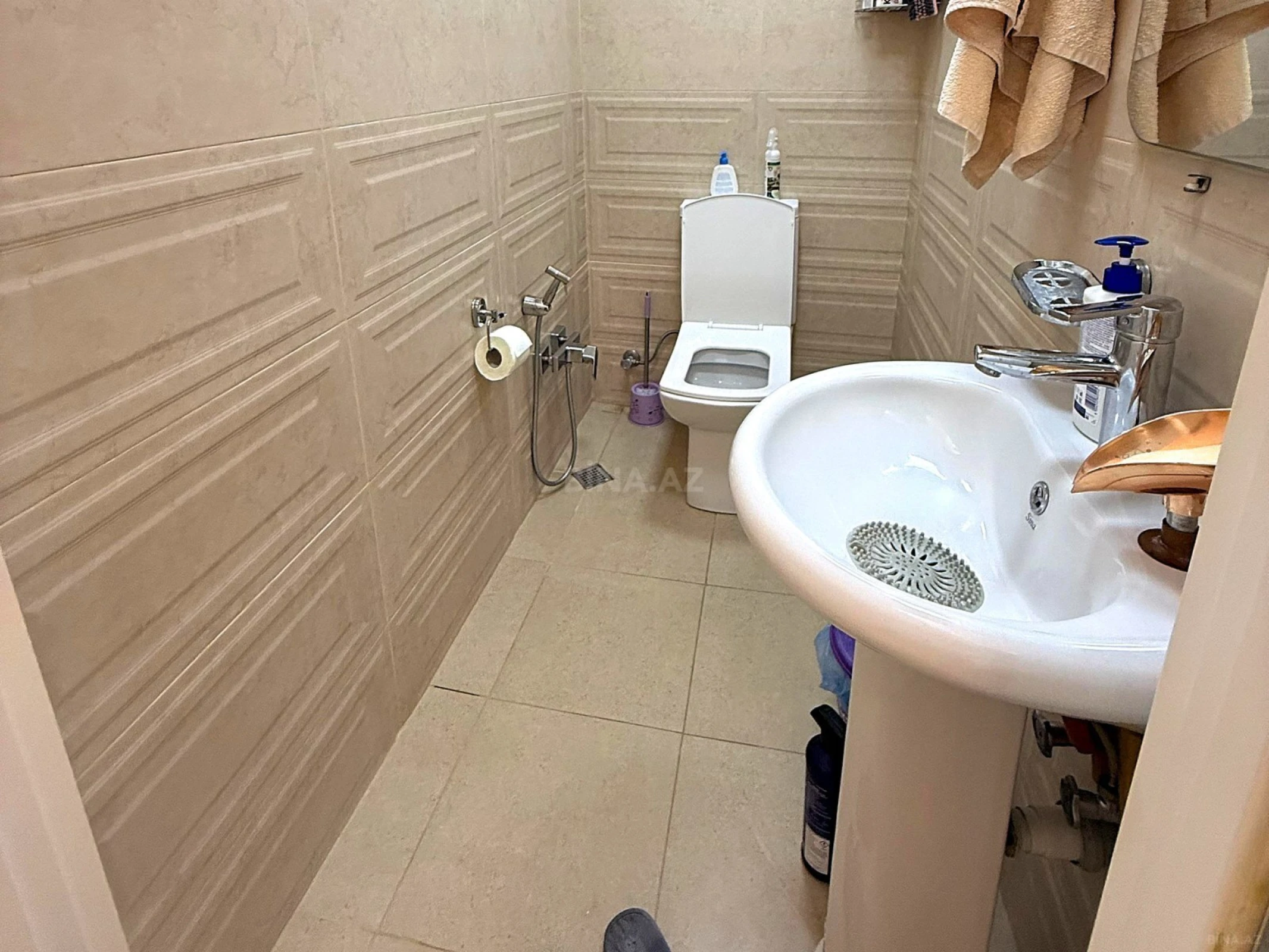 Satılır 3 otaqlı mənzil 110 m²
