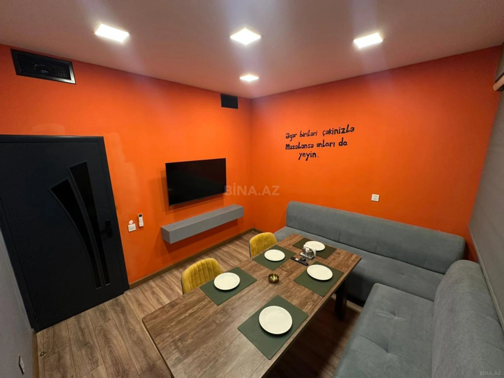 Kirayə verilir obyekt 250 m²