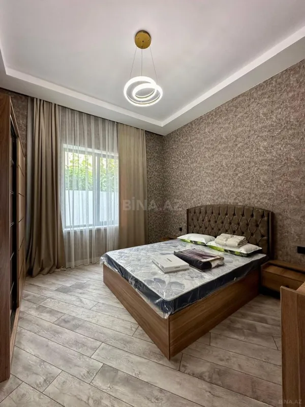 Kirayə verilir 4 otaqlı həyət evi 250 m²