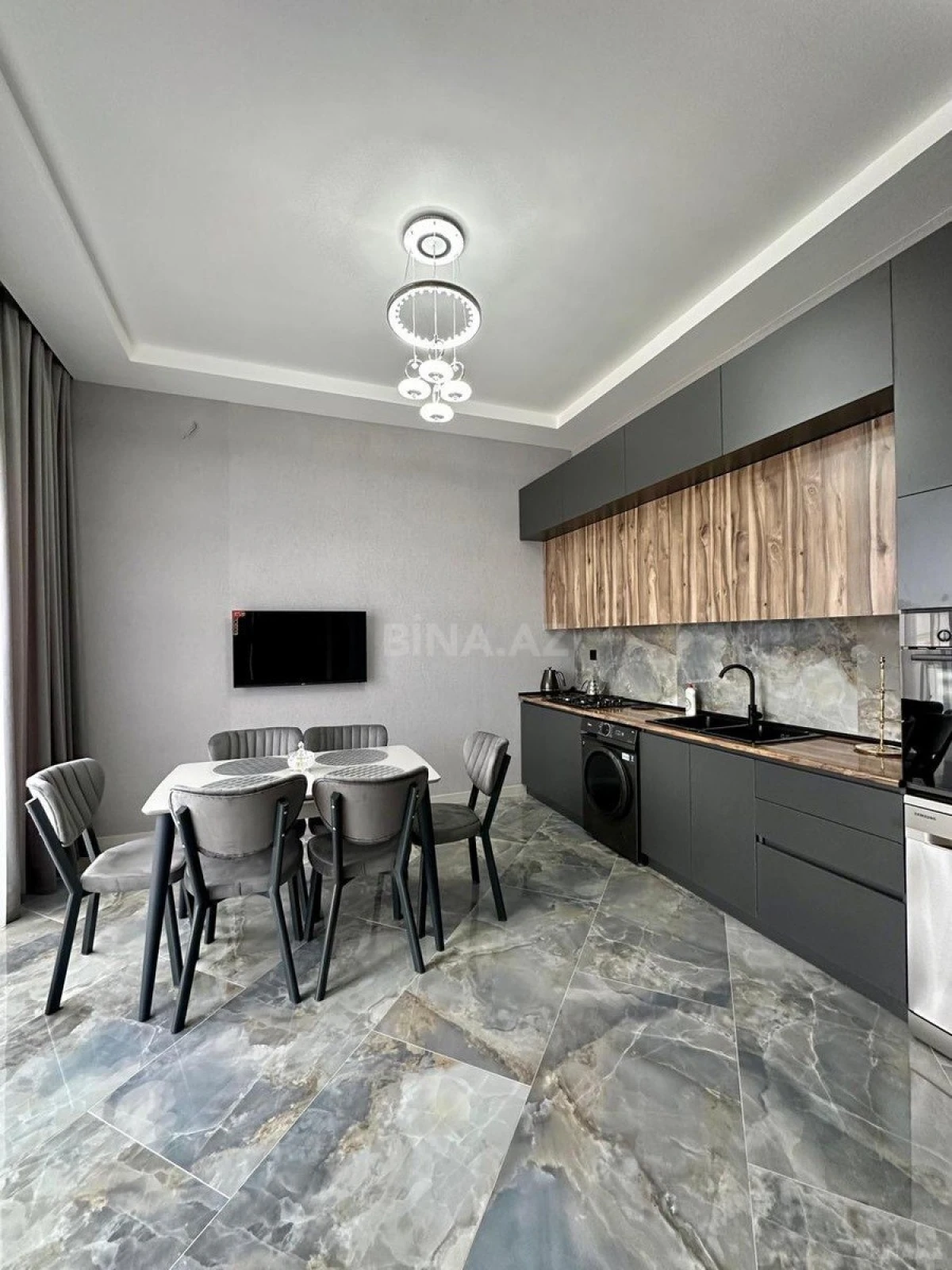 Kirayə verilir 4 otaqlı həyət evi 250 m²