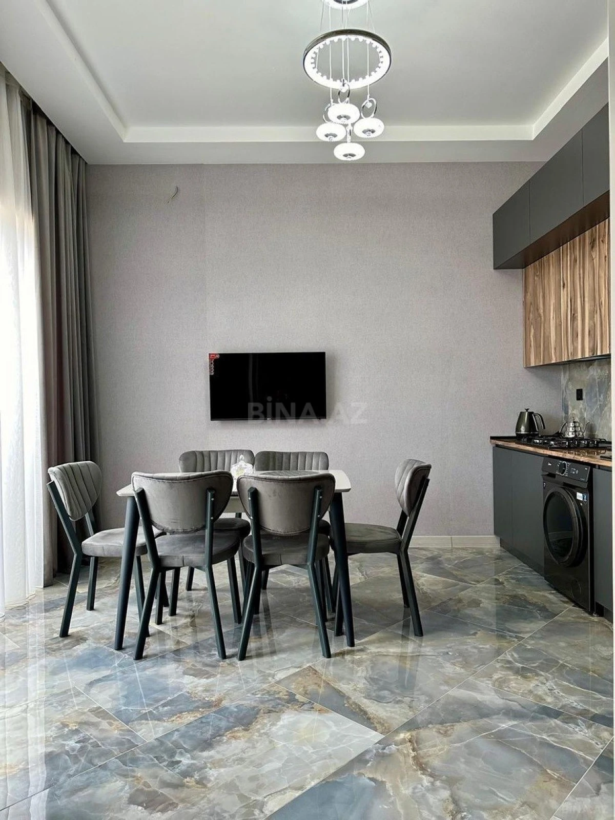Kirayə verilir 4 otaqlı həyət evi 250 m²