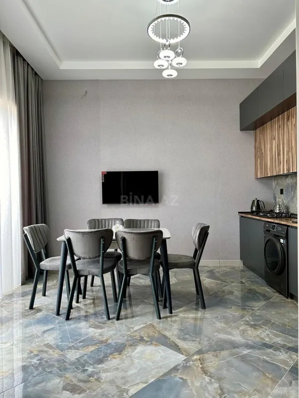 Kirayə verilir 4 otaqlı həyət evi 250 m²