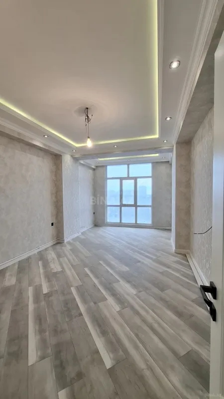 Satılır 2 otaqlı mənzil 75 m²