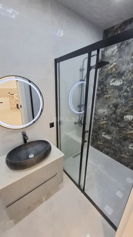 Satılır 2 otaqlı mənzil 75 m²