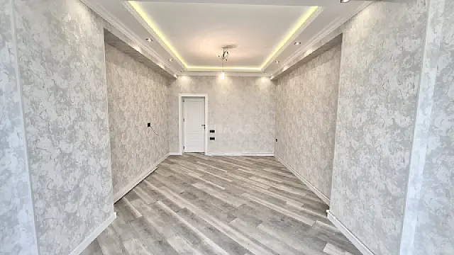 Satılır 2 otaqlı mənzil 75 m²