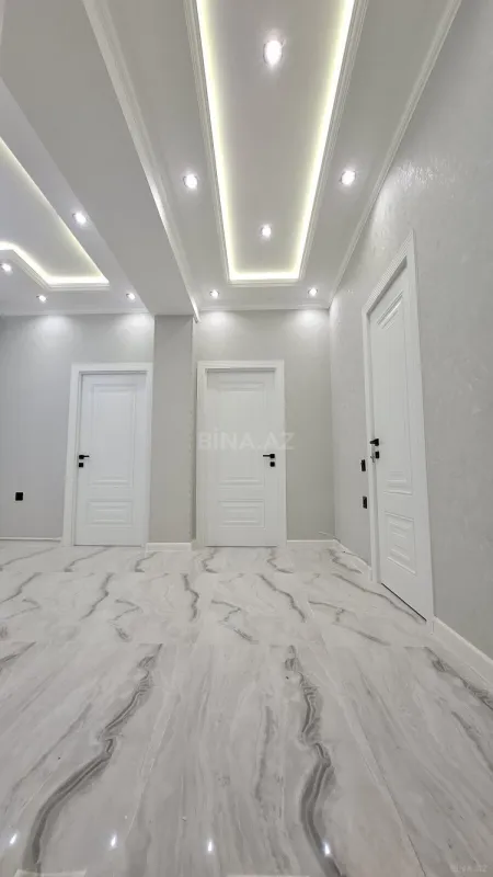 Satılır 2 otaqlı mənzil 75 m²