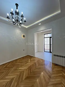 Satılır 2 otaqlı mənzil 67 m²