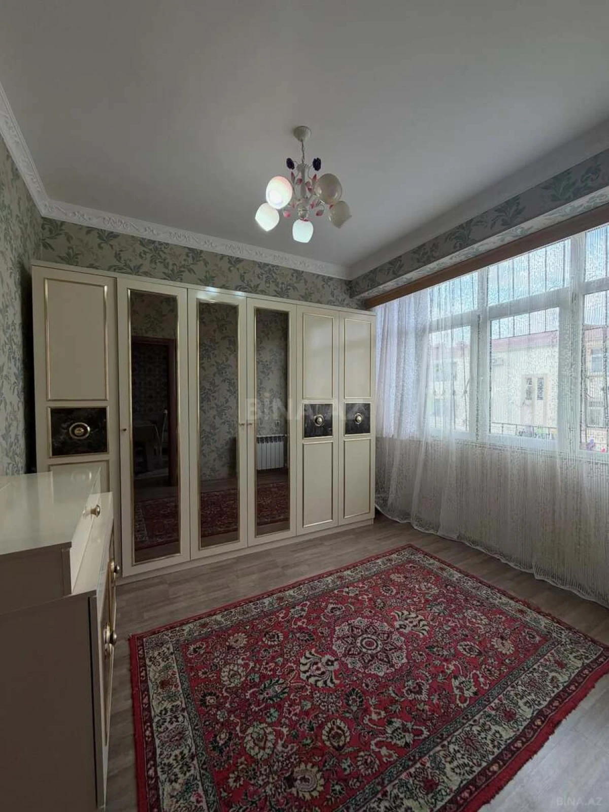 Satılır 3 otaqlı mənzil 62 m²