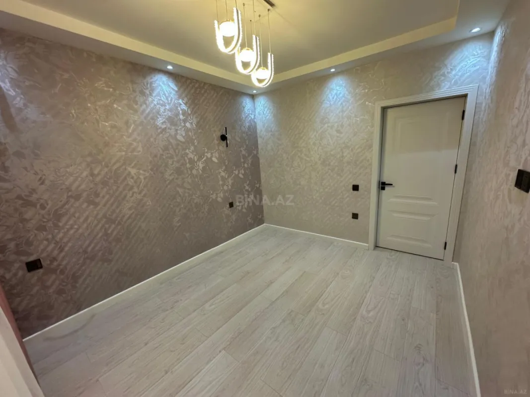 Satılır 2 otaqlı mənzil 65 m²